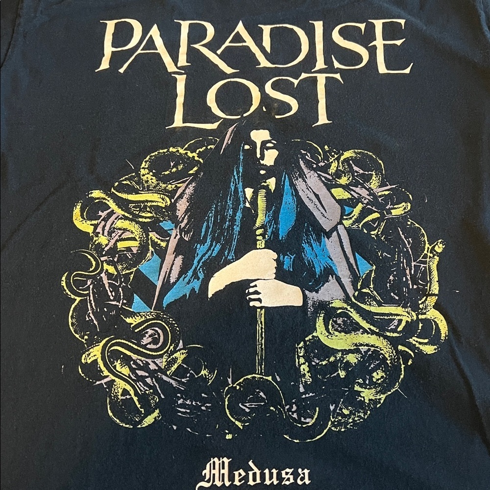 Paradise Lost Medusa Graphic TShirt Black Estimated Size Medium